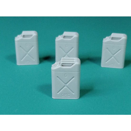 1/35 WWII US Army Fuel Jerrycans Set #1 (4 resin canisters)