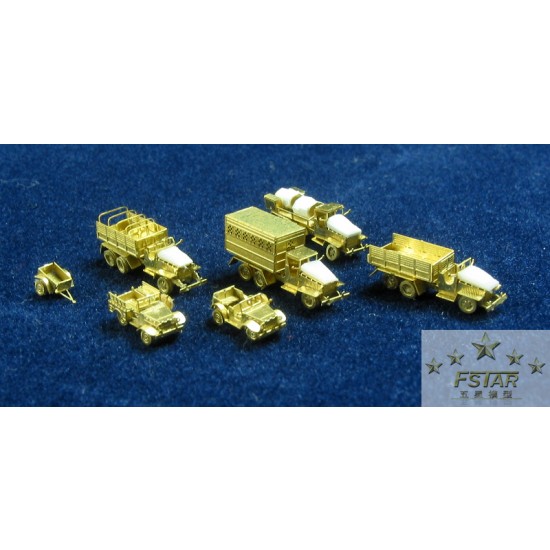 1/700 US Military Trucks and Jeeps Set (2 photo-etched sheets)