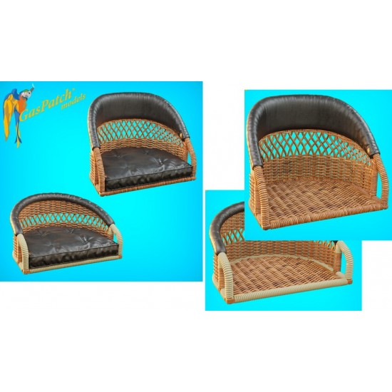 1/72 British Wicker Perforated Back - 1x Short w/Small Leather Pad & 1x Tall w/Big Pad
