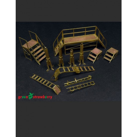 Hangar Equipment Vol. I - 1/72 Ladders and Service Sidewalks Ramp in Detail