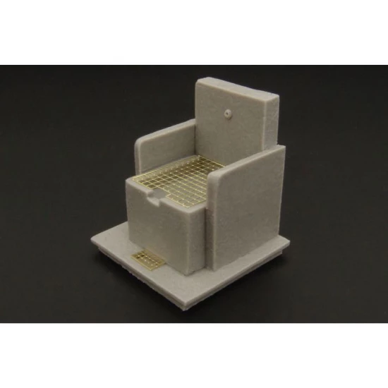 1/48 Public Stone Well