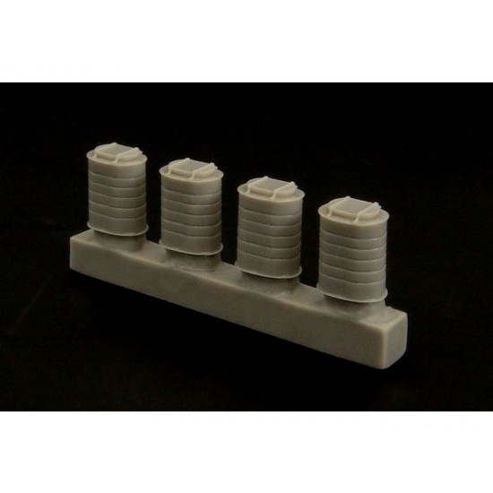 1/48 Soviet Thermos Cans