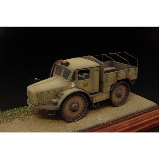1/72 Skoda RSO Wheeled Tractor