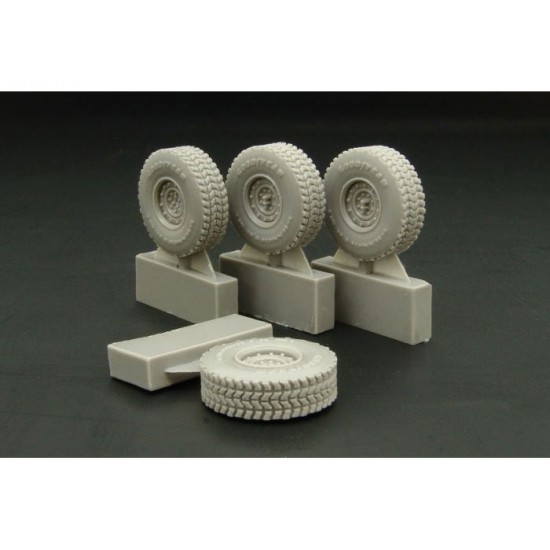 1/48 Hmmwve (Hummer) Aggressive Pattern Wheels for Tamiya kits