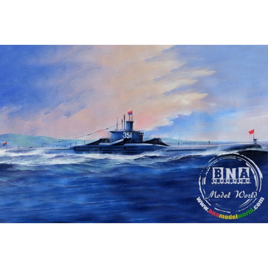 1/350 PLA Navy Type 033G Wuhan Class Submarine