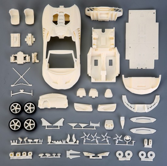 1/24 Lamborghini Centenario Roadster 770 (resin kit)