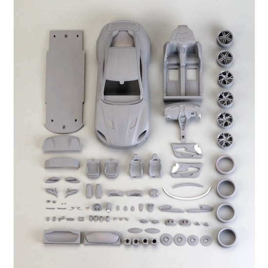 1/24 Aston Martin DBS Superleggera Sports Car