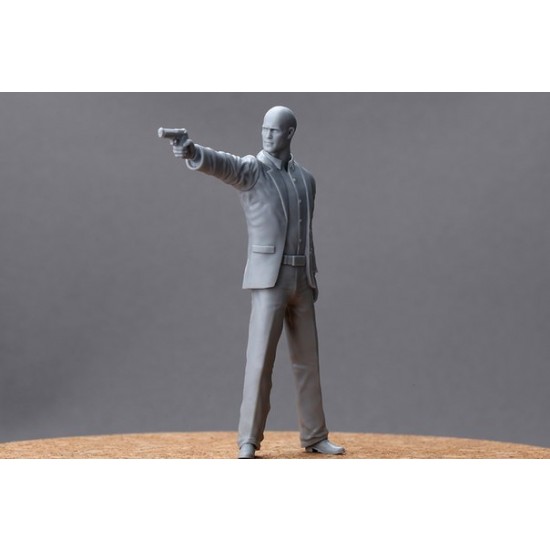 1/24 Movie "The Fast and the Furious" Characters (H) - Mr.Jason Statham (1 Resin Figure)