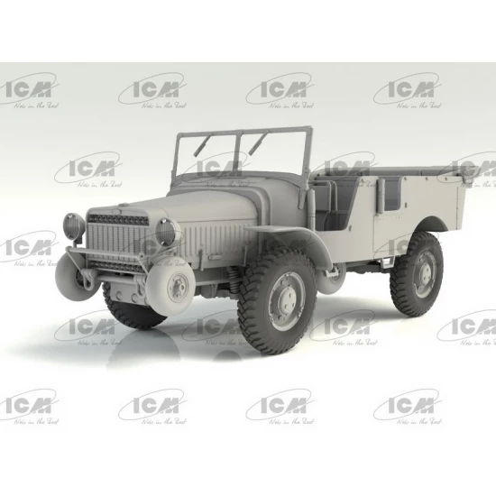 1/35 WWII French Artillery Towing Vehicle Laffly V15T