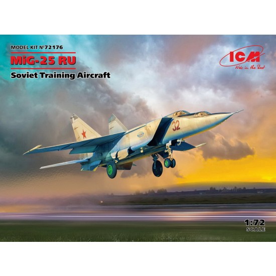 1/72 Soviet Training Aircraft Mikoyan-Gurevich MiG-25 RU