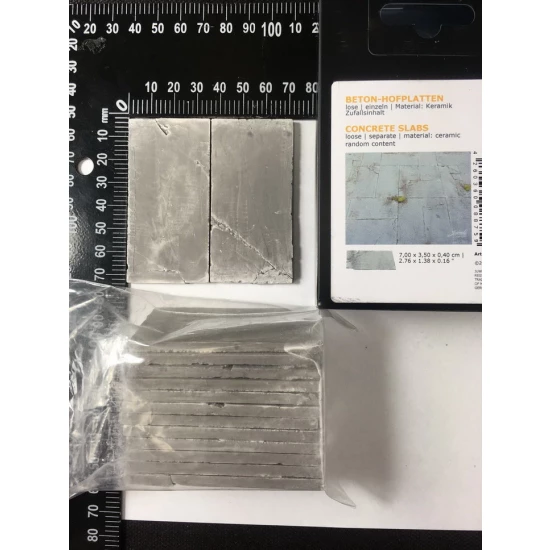1/32, 1/35 Concrete Plates #Large (70x35mm, 14pcs)