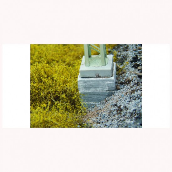 1/87 (HO scale) Concrete Pedestal (21x21mm, 30x)