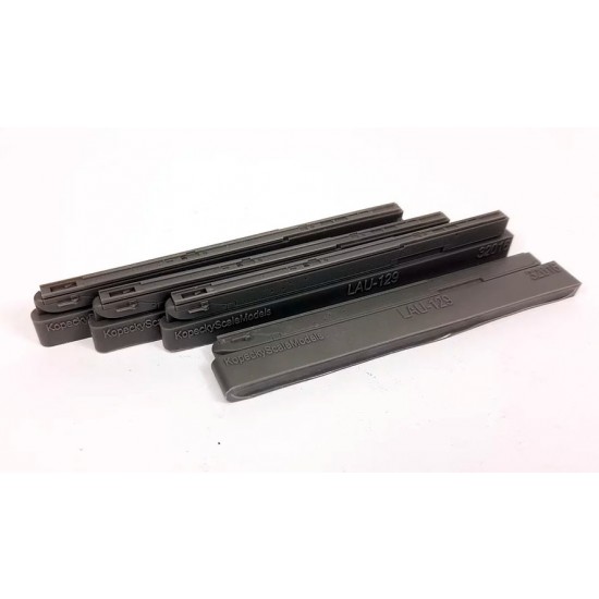 1/32 F-16 Fighting Falcon LAU-129 Smart AA Missiles Detailed Rails (4pcs)