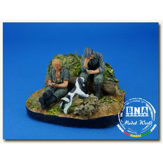 1/35 "Dear Mom" (WWII German Soldiers)