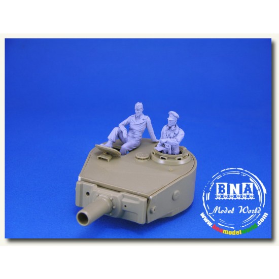 1/35 German SS Tank Crew Set (2 figures)