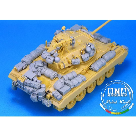 1/35 M24 Chaffee Light Tank Stowage set