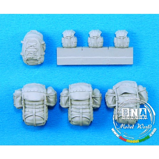 1/35 Modern US Army Back Pack Set II (4 of each)