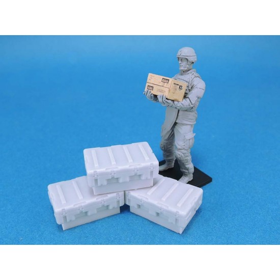 1/35 Medical Box Type 2 set (8pcs, each: 23.8x15.1x6.5 mm)