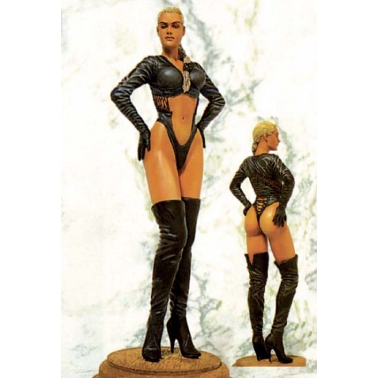 150mm (1/12) "Black Cat" (1 Figure)