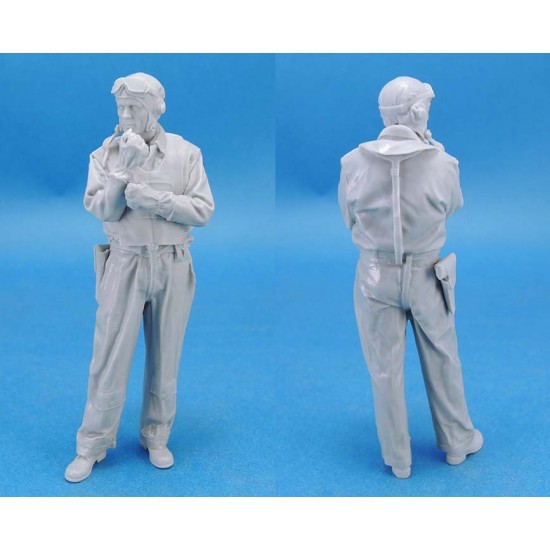 1/18 WWII US Navy Pilot (on Deck, 1 figure)