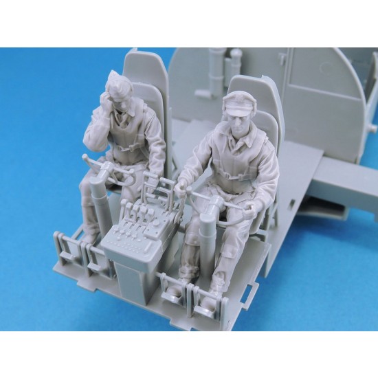 1/72 WWII US Bomber Pilot & Co-pilot set (2 figures)