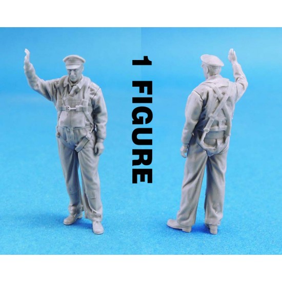 1/48 WWII US Bomber Pilot on the Ground