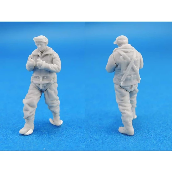 1/72 WWII US Bomber Waist Gunner (1 figure)