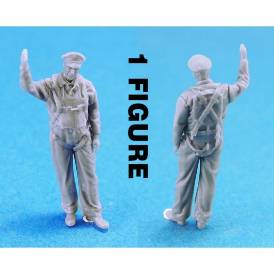 1/72 WWII US Bomber Pilot on the Ground