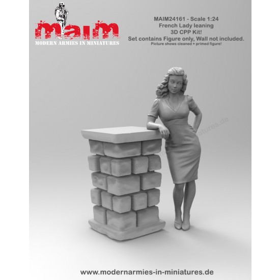 1/24 French Lady - Leaning