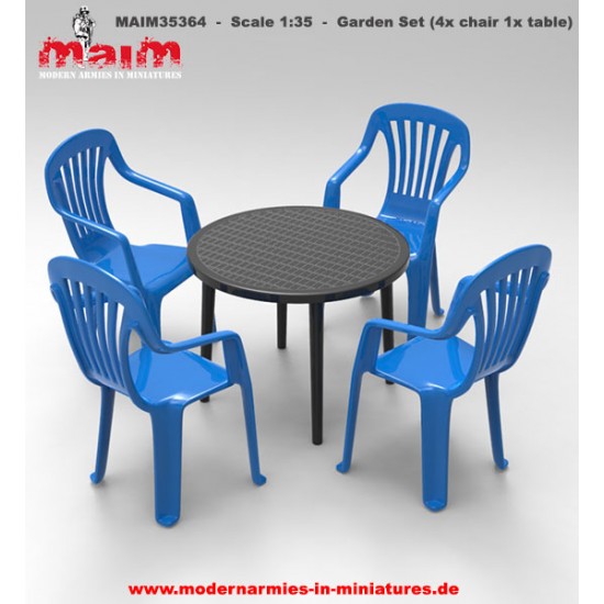 1/35 Garden Set (4x Chairs + 1 Table)