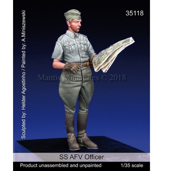1/35 WWII German SS AFV Officer