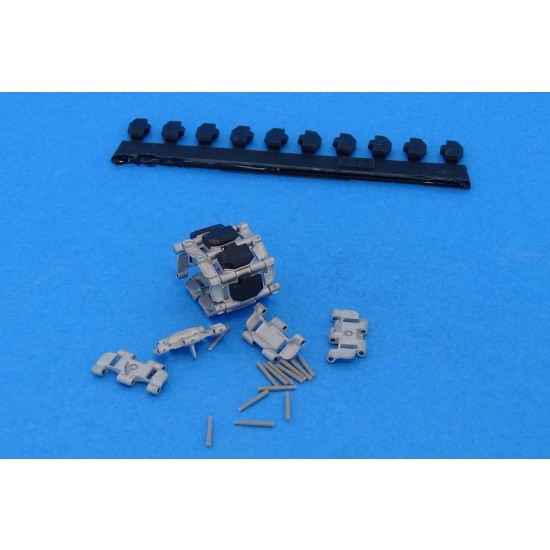 1/35 Tracks for M113 with Rubber Pads