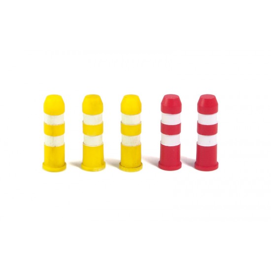 1/35 Plastic Road Bollards (each height: 2.4cm, 5pcs)
