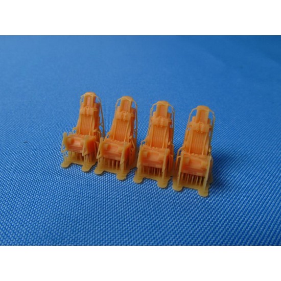 1/72 Rockwell B-1 Lancer Ejection Seats