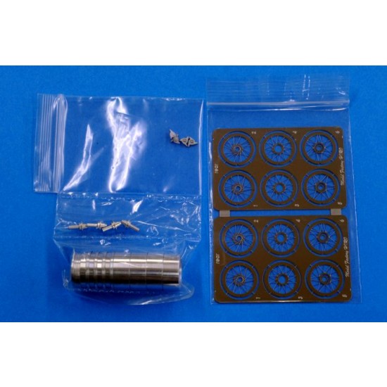 1/24 Wire Wheels Set