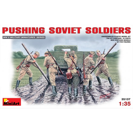 1/35 Soviet Soldiers Pushing the Truck (5 figures)