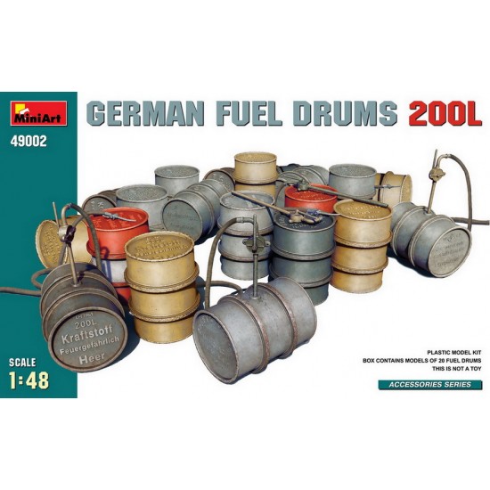 1/48 German Fuel Drums 200L