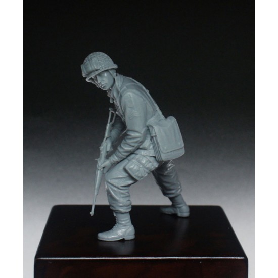1/35 US Paratrooper