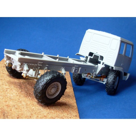1/35 US M1078 LMTV Workable Leaf Springs set for Trumpeter kit