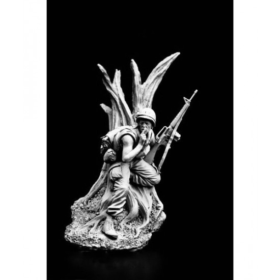 120mm US Marine, Vietnam (1 figure w/diorama)