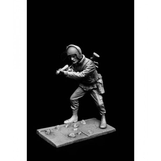 120mm Baton Gunner, Northern Ireland 1980 (1 figure w/diorama)