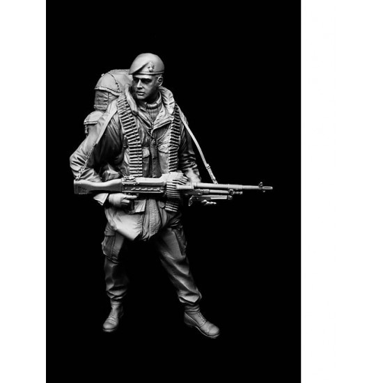 200mm British Infantryman with GPMG 1970-80s