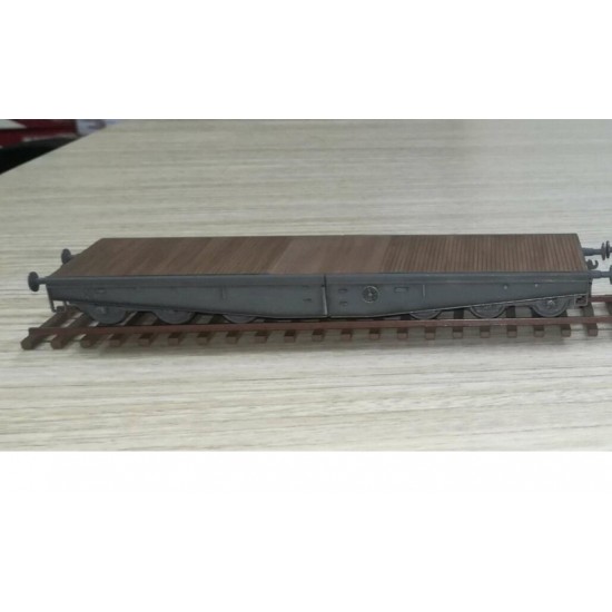 1/72 WWII German Schwerer Plattformwagen Type SSyms 80 1943
