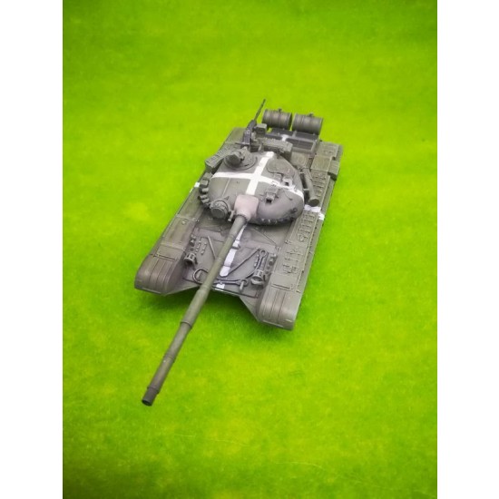 1/72 Soviet T-72A Main Battle Tank 1980s