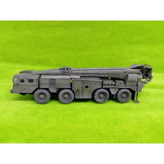 1/72 Soviet Army SCUD B Strategic Missile Launcher 1970s [Full Pre-Build]