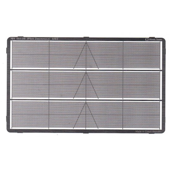 1/72 Chain Fence (length: 384mm)