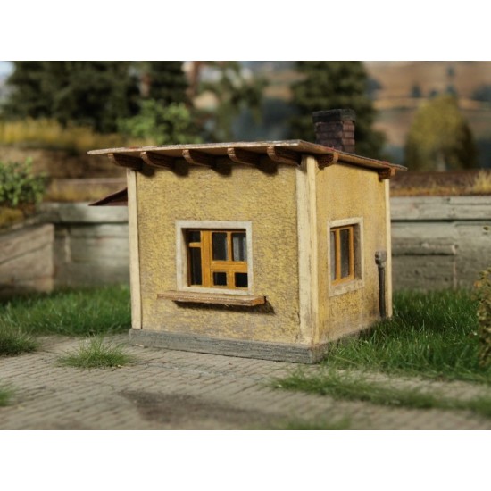 TT Scale Gate House