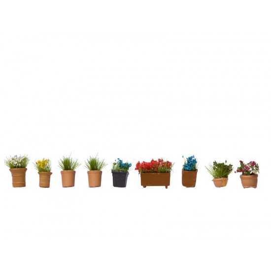 N Scale Flowers in Pots (9 pots)