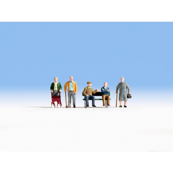 HO Scale Senior Citizens (5 figures)
