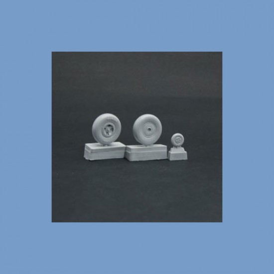 1/32 Spitfire Wheels Set (4 Spoke, Smooth Tyres, Light Series)